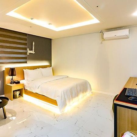 Hash Hotel Suwon Exteriér fotografie