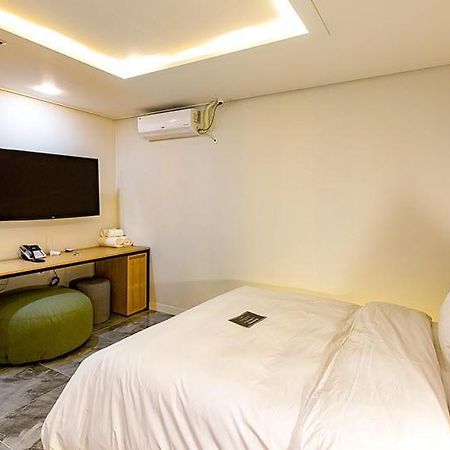 Hash Hotel Suwon Exteriér fotografie
