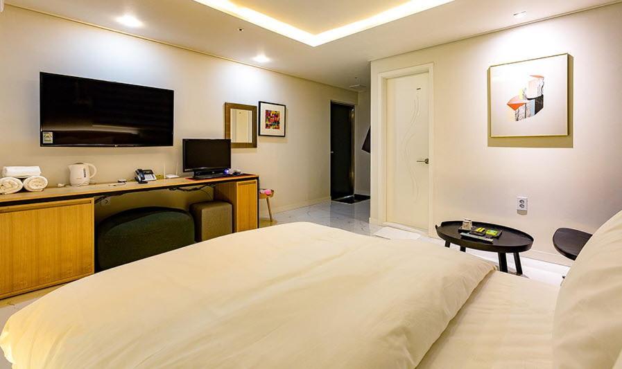 Hash Hotel Suwon Exteriér fotografie